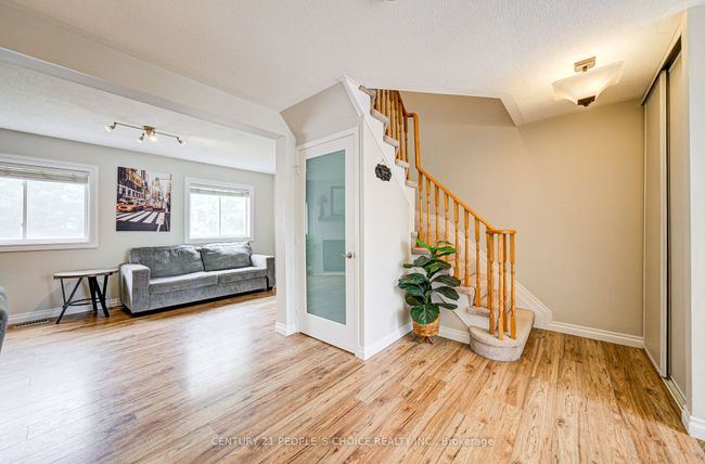 83 Corey Cir, Condo with 3 bedrooms, 3 bathrooms and 1 parking in Georgetown ON | Image 15