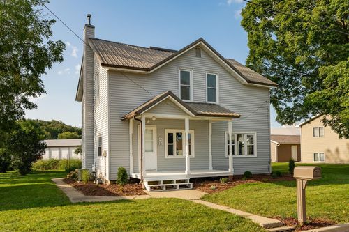 230 E 13th St, Saint Charles, MN, 55972-1508 | Card Image