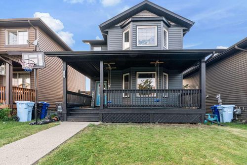 128 Honeysuckle Way, Fort Mcmurray, AB, T9K0M8 | Card Image