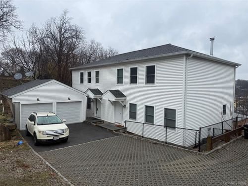 62 Gibson Pl, Yonkers, NY, 10705-4510 | Card Image