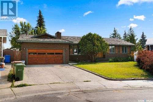123 Dunsmore Dr, Regina, SK, S4R7G3 | Card Image