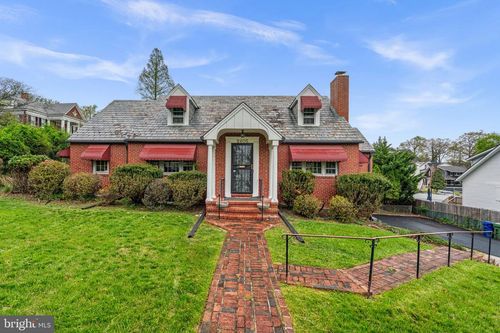 2605 Queen Anne Rd, BALTIMORE, MD, 21216-1617 | Card Image