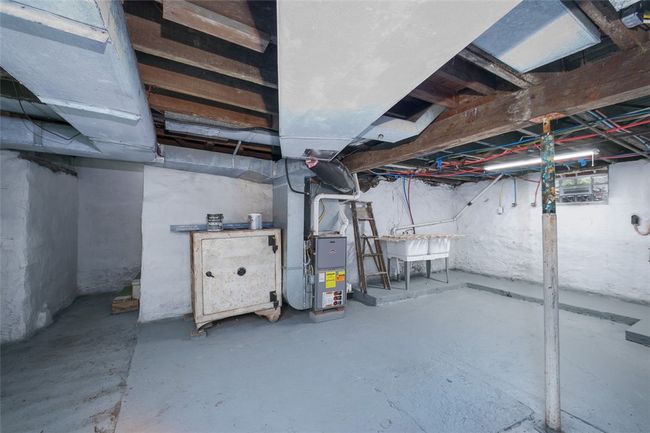 464 Reed Ave, House other with 5 bedrooms, 3 bathrooms and null parking in Monessen PA | Image 28