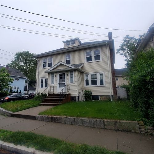 7-7 Whitney, Watertown, MA, 02472 | Card Image