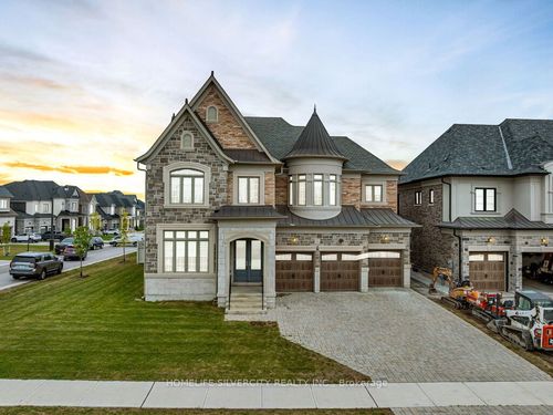 2 Endless Cir, Kleinburg, ON, L4H4N6 | Card Image