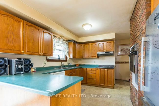 618 Ashley St, House other with 4 bedrooms, 2 bathrooms and 4 parking in Foxboro ON | Image 11
