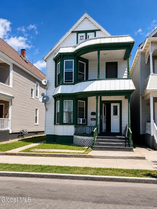 2-upstairs-407 Victory Avenue, Schenectady, NY, 12307 | Card Image