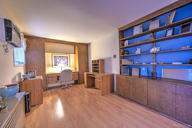 OFFICE | Image 25