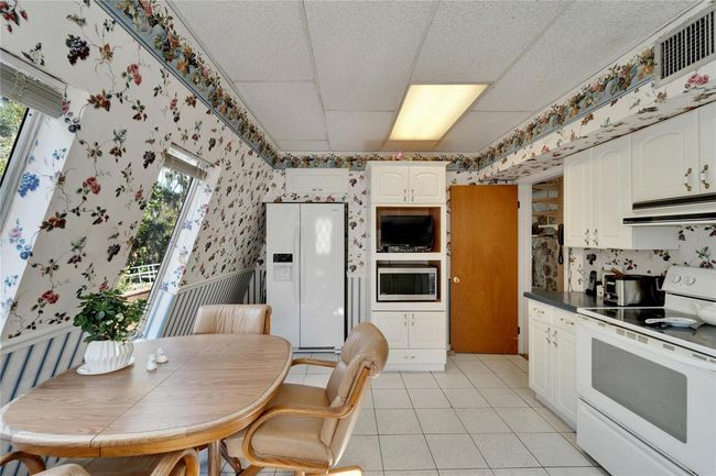 6802 Valrie Ln, House other with 4 bedrooms, 3 bathrooms and null parking in RIVERVIEW FL | Image 17