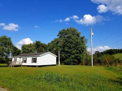 250 Ore Mines Road, House other with 3 bedrooms, 2 bathrooms and null parking in Owingsville KY | Image 2