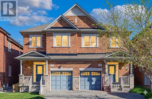 1211 Mccron Cres, Newmarket, ON, L3X0C5 | Card Image