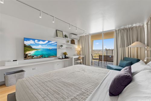 apt-2415-445 Seaside Ave, Honolulu, HI, 96815-5530 | Card Image