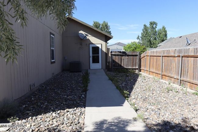 627 Castle Way, House other with 3 bedrooms, 2 bathrooms and 2 parking in Winnemucca NV | Image 21