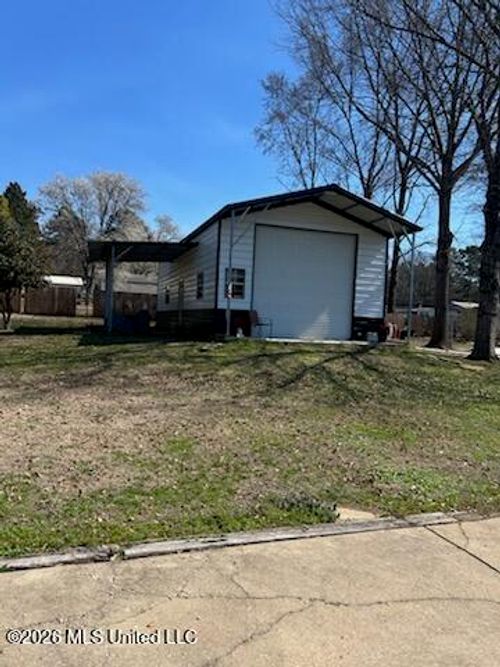 16 2nd Street, Byhalia, MS, 38611 | Card Image
