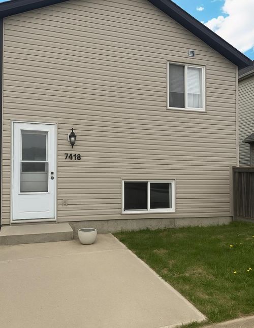 a-7418 115 A Street, Grande Prairie, AB, T8W0J3 | Card Image