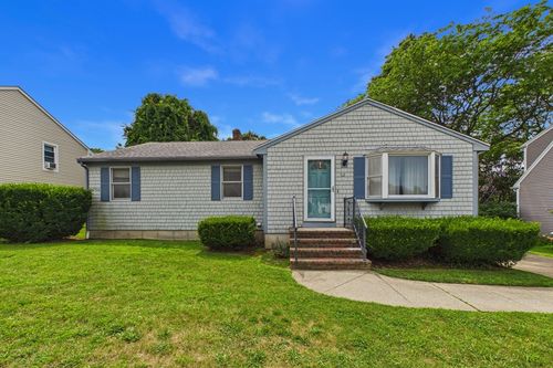 52 Valley View Dr, New Bedford, MA, 02740-1928 | Card Image