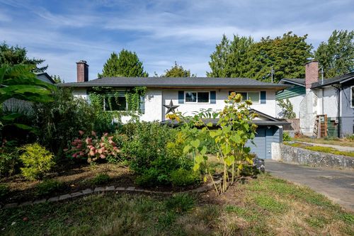 11673 Morris St, Maple Ridge, BC, V2X5C5 | Card Image