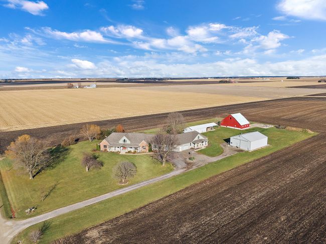 550 Maplewood Rd, House other with 6 bedrooms, 6 bathrooms and 3 parking in Somonauk IL | Image 78