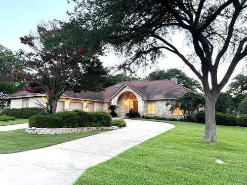 312 N Big Spur Avenue, Horseshoe Bay, TX, 78657 | Card Image