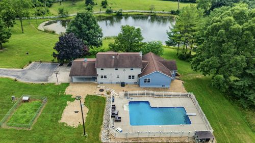671 Wilson Creek Rd, Lawrenceburg, IN, 47025-1135 | Card Image