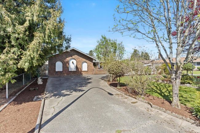 6279 Silverthorne Road, House other with 3 bedrooms, 2 bathrooms and 8 parking in Chilliwack BC | Image 5