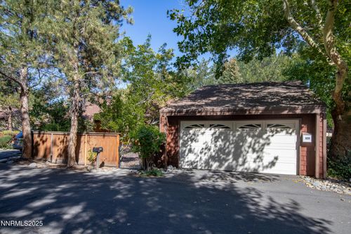 320 W Riverview Cir, Reno, NV, 89509-1124 | Card Image