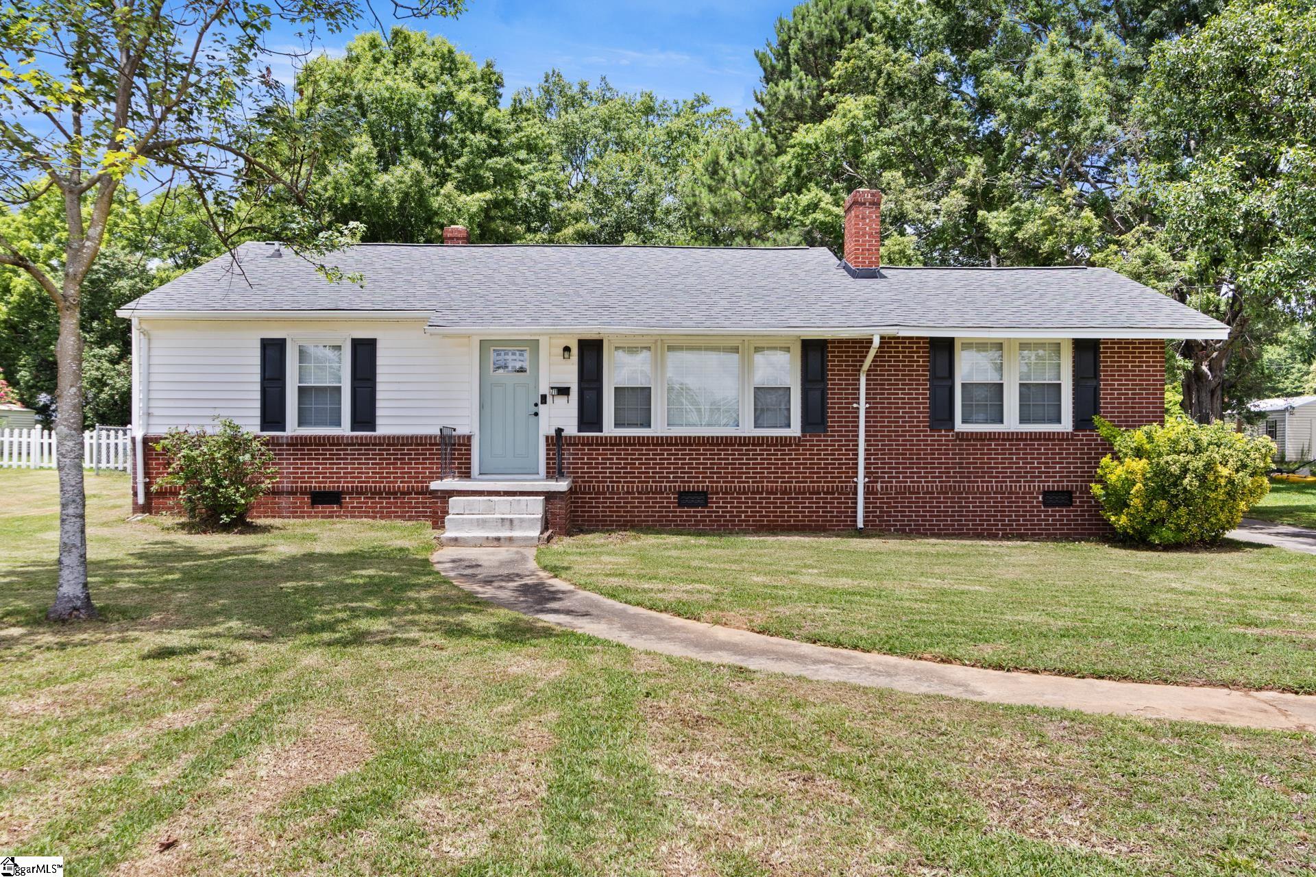 Residential in Clinton