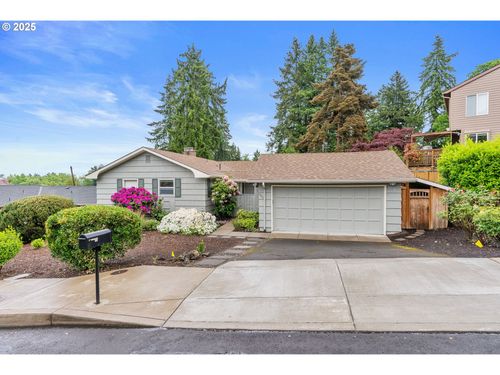1695 Hallinan St, Lake Oswego, OR, 97034-6107 | Card Image