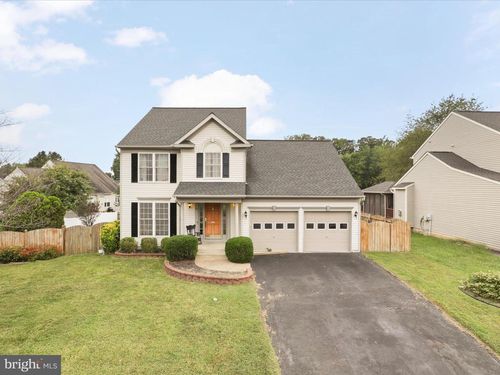 25 Sunset Ridge Ln, FREDERICKSBURG, VA, 22405-5784 | Card Image
