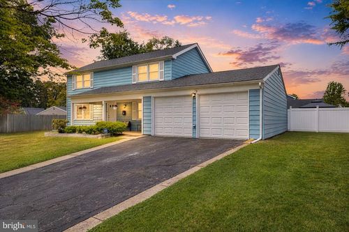 2 Harrington Cir, Willingboro, NJ, 08046-1824 | Card Image