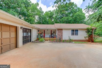 322 Kibbee Road, House other with 4 bedrooms, 3 bathrooms and 2 parking in Mcdonough GA | Image 2