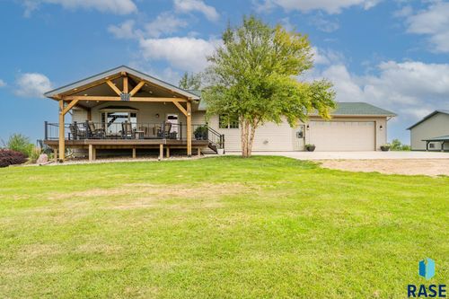 47649 289th St Street, Canton, SD, 57013-6105 | Card Image