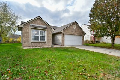 3009 Tapwood Lane, House other with 3 bedrooms, 2 bathrooms and null parking in Indianapolis IN | Image 2