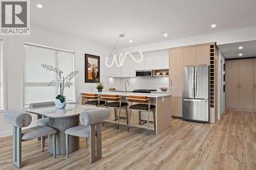 112-630 Boynton Pl, Kelowna, BC, V1V0K2 | Card Image