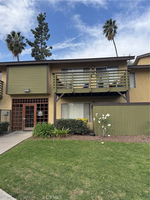 1440 W Lambert Rd, La Habra, CA, 90631-6582 | Card Image