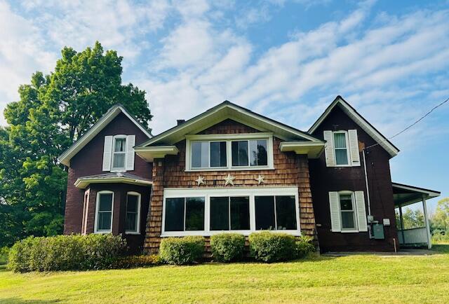 Glen St, Reed City, MI 49677