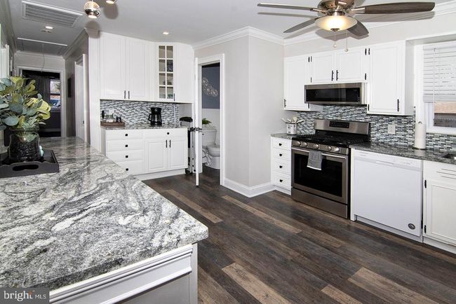 1 Myers Ave, House other with 3 bedrooms, 2 bathrooms and null parking in BERLIN NJ | Image 8