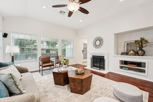 10700 Harley Ave, Austin, TX, 78748-3035 | Card Image