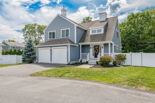 30 Gretchens Way, Weymouth, MA, 02188-3443 | Card Image