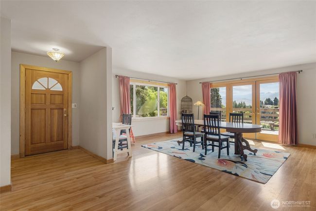 Family Room | Image 5