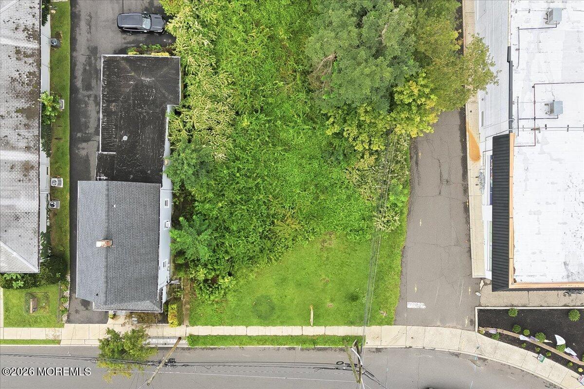 Land in Matawan