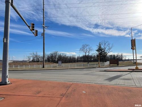 2103 Morgan Ave, Marion, IL, 62959-4628 | Card Image