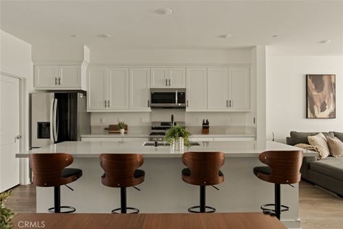 10305 Triple Crown Ln, Cypress, CA, 90720-5268 | Card Image