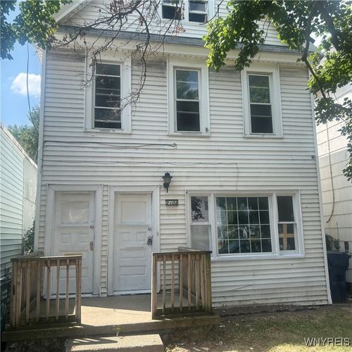 2108 Niagara St, Buffalo, NY, 14207-2033 | Card Image