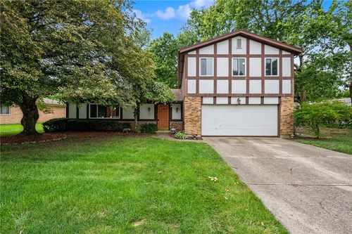 2980 Meadow Park, Kettering, OH, 45440 | Card Image