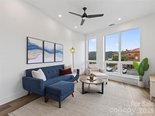 404-123 Haywood St, Asheville, NC, 28801-2616 | Card Image