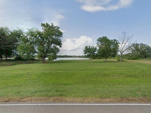 21210 Chenango Lake Dr, Angleton, TX, 77515 | Card Image