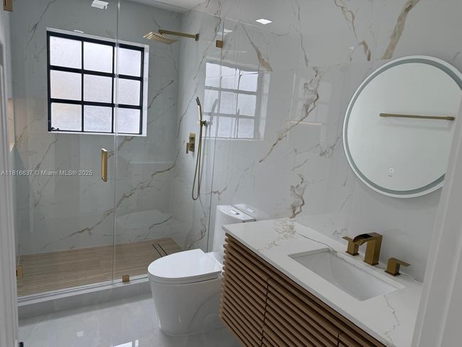 4314 Sw 97 Th Ct, House other with 5 bedrooms, 2 bathrooms and null parking in Miami FL | Image 37
