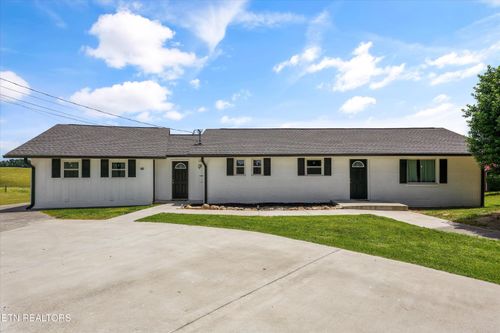646 Glenlock Rd, Sweetwater, TN, 37874-5636 | Card Image