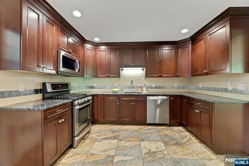297 E Pines Lake Drive, Wayne, NJ, 07470 | Card Image